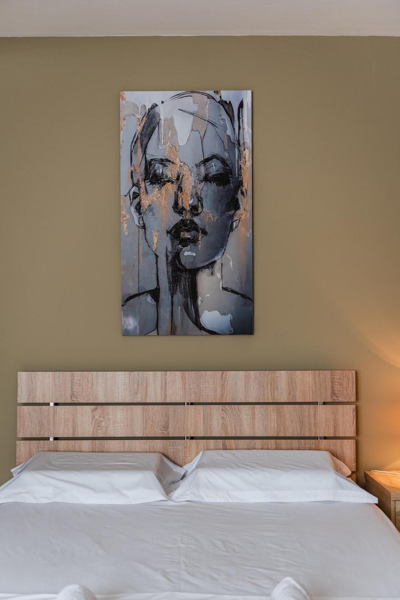 City Center Apartments By Kondo Stays Vlore Exterior photo